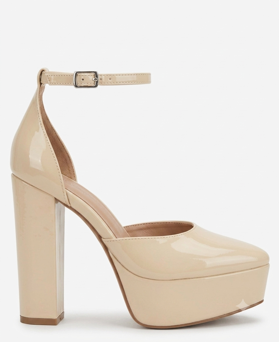 Misfit heels